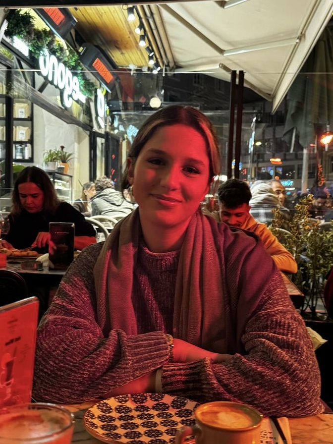 Autorenbild von Dilara